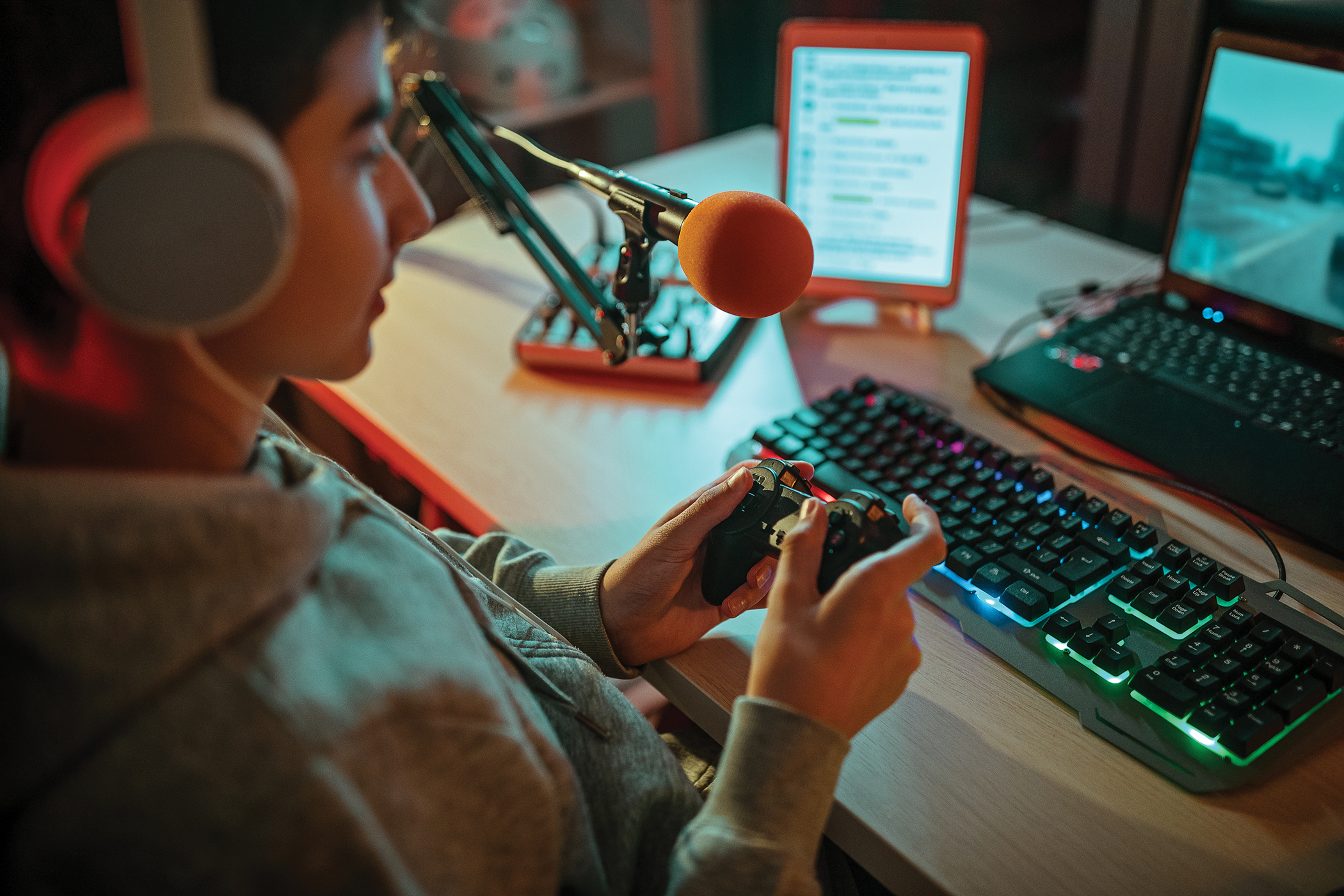 Explore better strategies with Cheat download solutions for gaming success